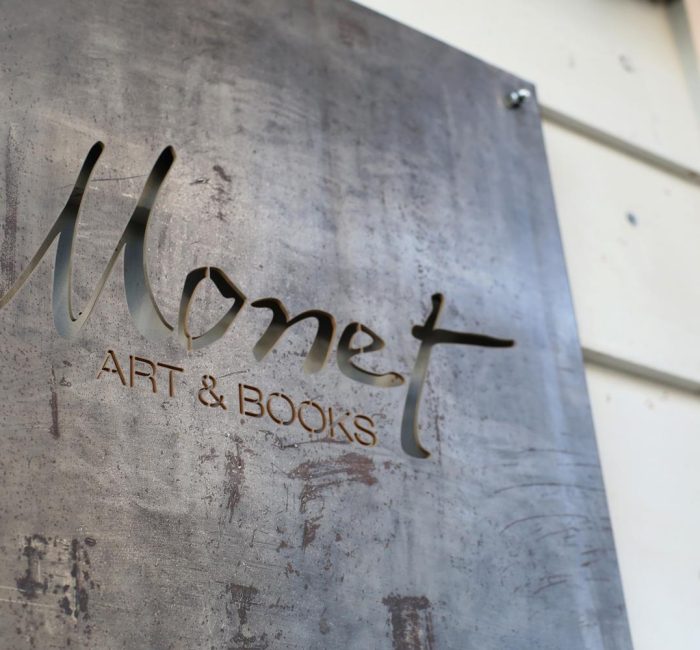 MONET Art and Books