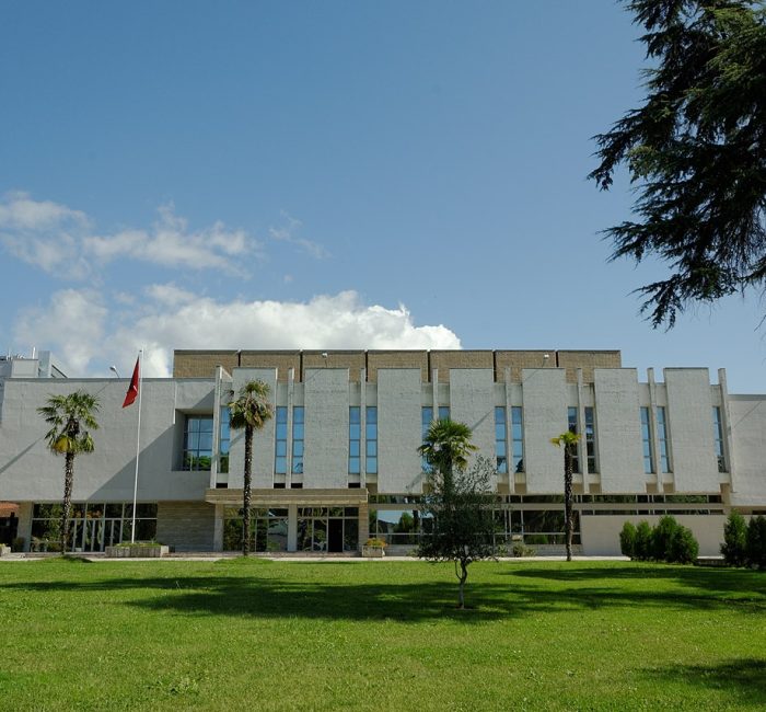 Galeria Kombëtare e Arteve Tiranë